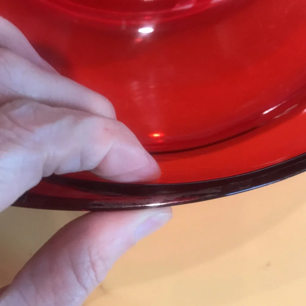 Tray Red Round Swirl Plastic Tray